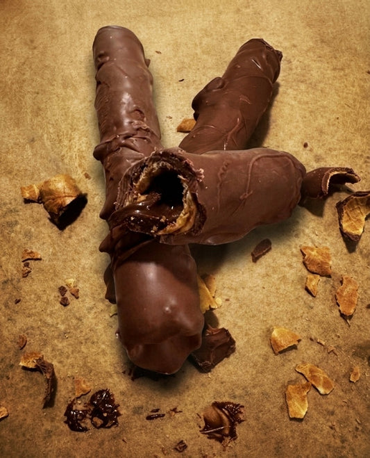 Bułka czekoladowa z chrupiącym wafelkiem – chrupiący wafel wypełniony kremem czekoladowym – 3 sztuki